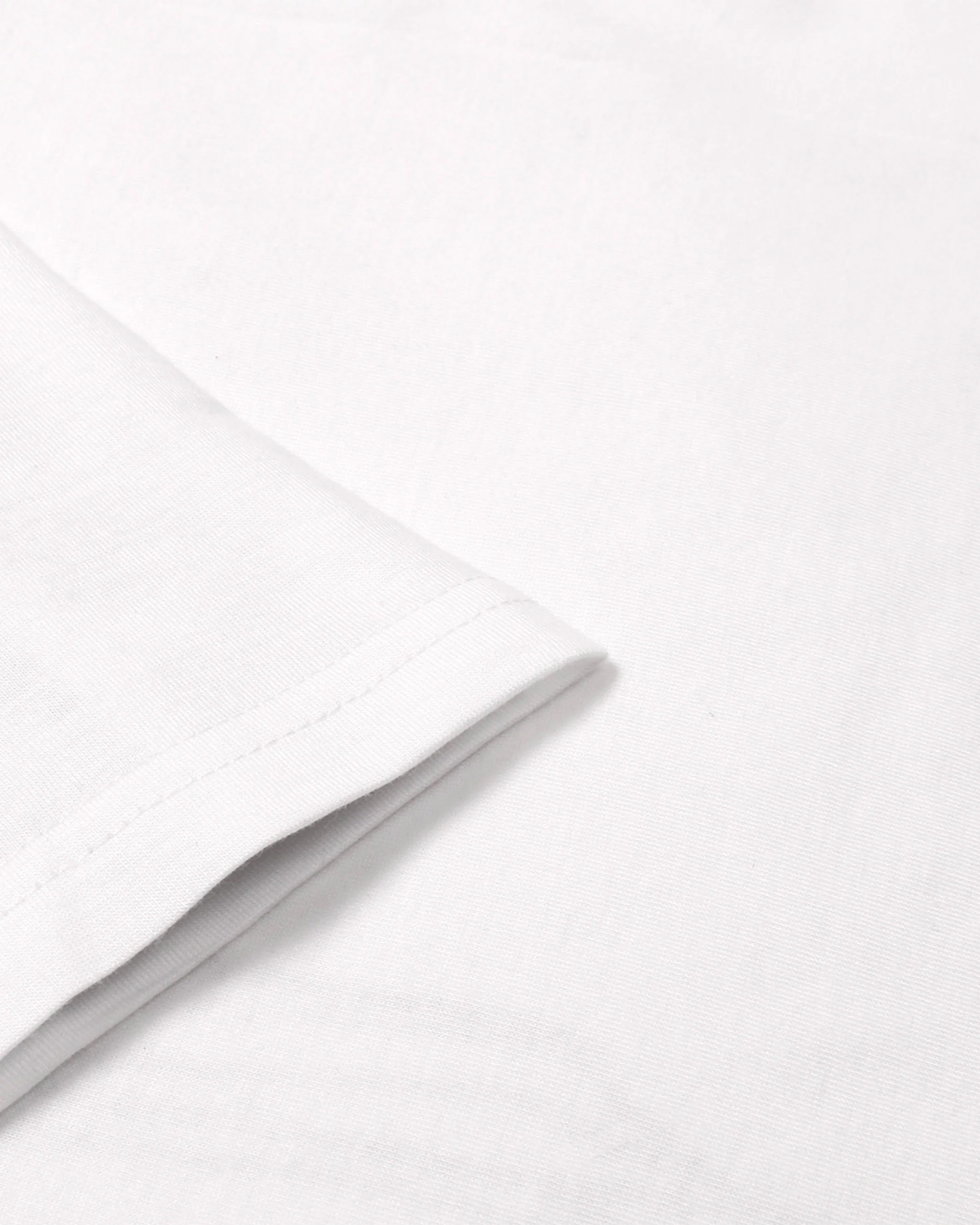 Blended Cotton Artwork T-Shirt - Image 8